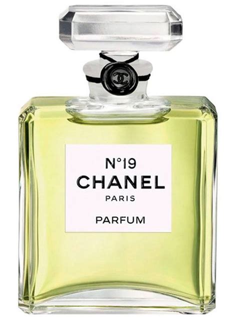 chanel no 19 vintage.